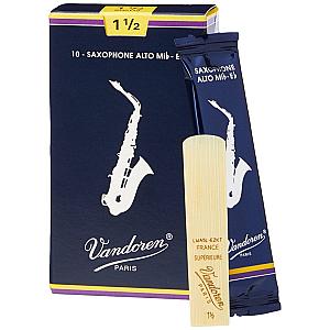 Vandoren Traditional Alto Saxophone Reed - Box of 10
