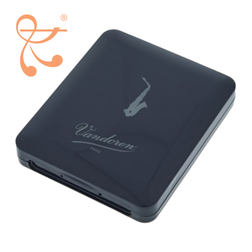 Vandoren VRC620 Bb Clarinet/ Alto Saxophone Reed Case- 6 Reeds