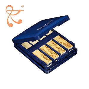 Vandoren VRC810 Eb/Bb Clarinet and Soprano Saxophone Reed Case - 8 Reeds