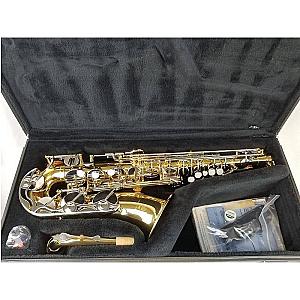 Yamaha Saxophone YAS-26 Beginner Model Alto Saxophone