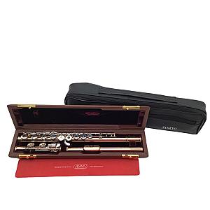 Sankyo Flute CF901 Professional Model Siver Keys & 14K Gold Flute